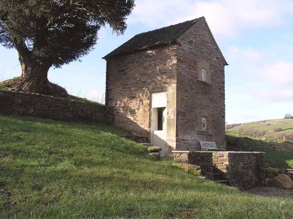 1 Bedroom Barn Conversion In Peak District Derbyshire