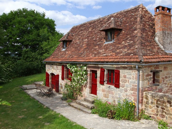 2 Bedroom Traditional Cottage in France, Nouvelle-Aquitaine, Beaulieu ...