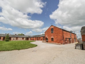 7 bedroom property near Shrewsbury, Shropshire, England